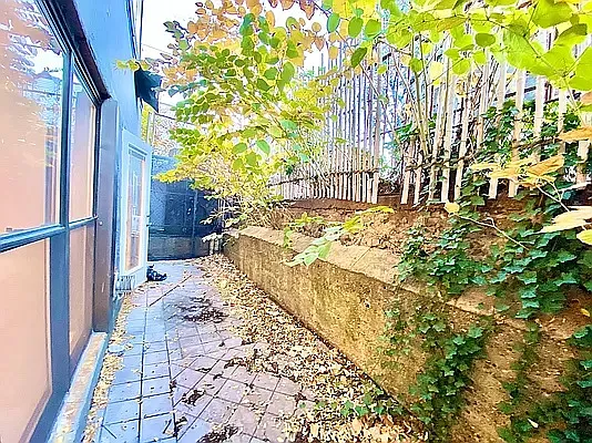 Rented by Carnegie Management Inc | media 11