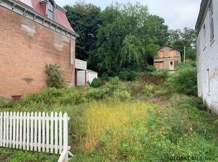 49 S Main St, Castleton, NY 12033