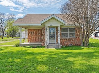 4207 S 3rd St, Waco, TX 76706