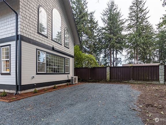4th image of 9120 Waverly Drive SW