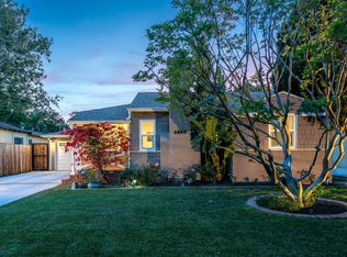 5865 Vesper Ave, Van Nuys, CA 91411