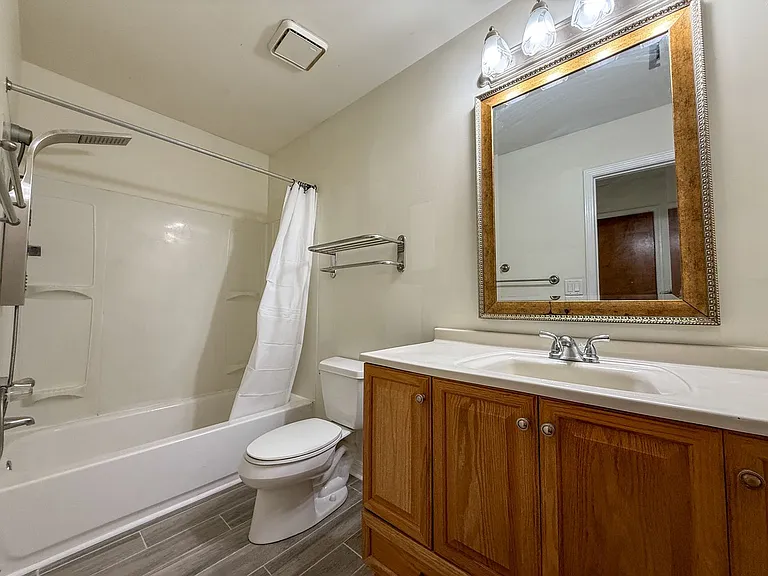 1035 Peakview Dr — Photo 10