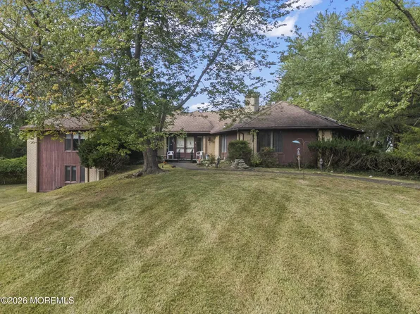 10 Weston Way, West Long Branch, NJ 07764