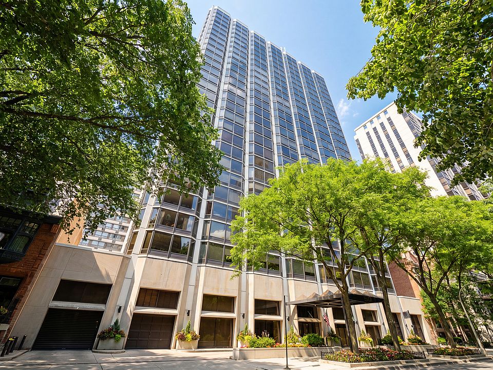 1st image of 50 E Bellevue Pl APT 2601