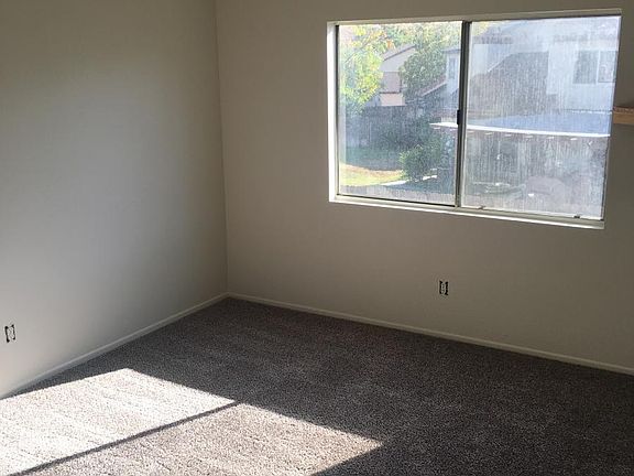 3rd image of 1443 Lake Placid Dr