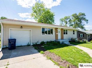 7226 S 41st St, Bellevue, NE 68147