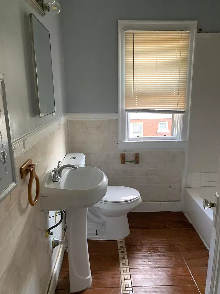 1 bed, 1400 sqft, $1,000 — Photo 2