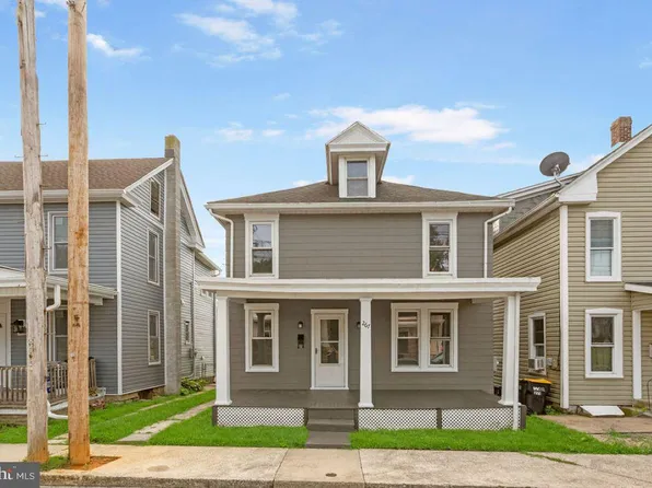 267 Park St, Waynesboro, PA 17268