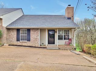 400 Hill Rd, Nashville, TN 37220