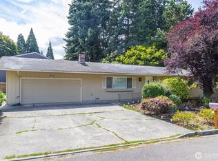 2401 SW 318th St, Federal Way, WA 98023