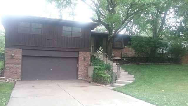1st image of 6700 W 131st St