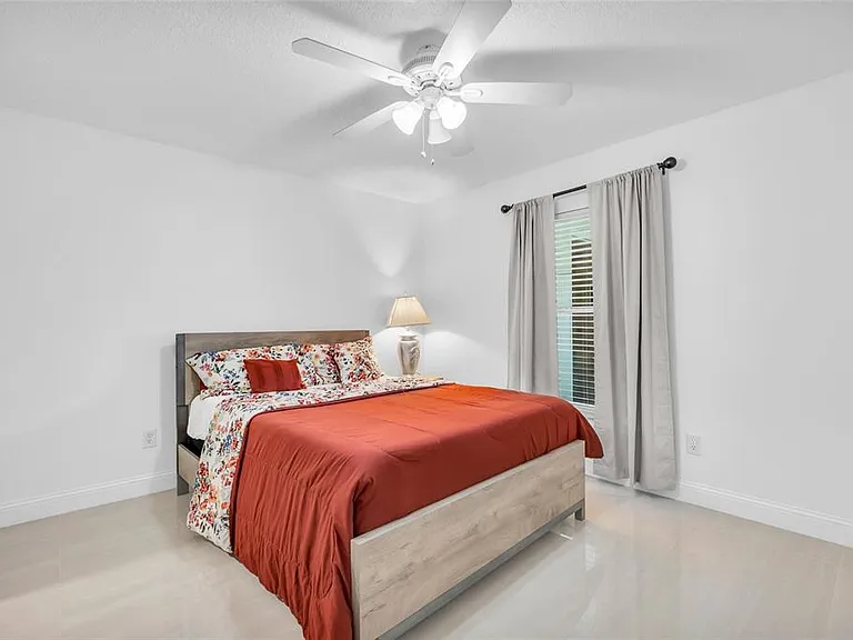 4211 Floating Orchid Ct — Photo 16