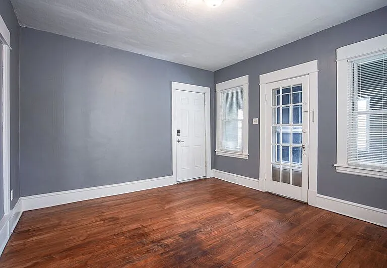 72 Kensington Ave #2L — Photo 8