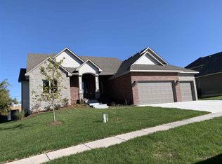 2725 N Rough Creek Rd, Derby, KS 67037