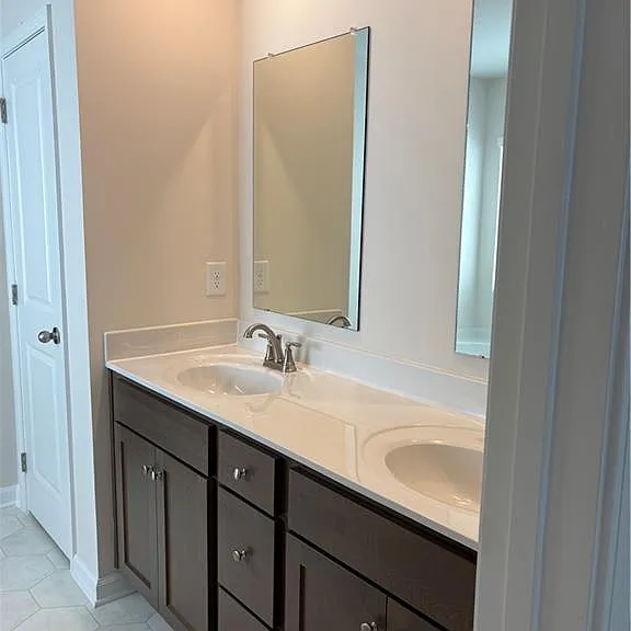 153 Bloomfield Cir — Photo 10