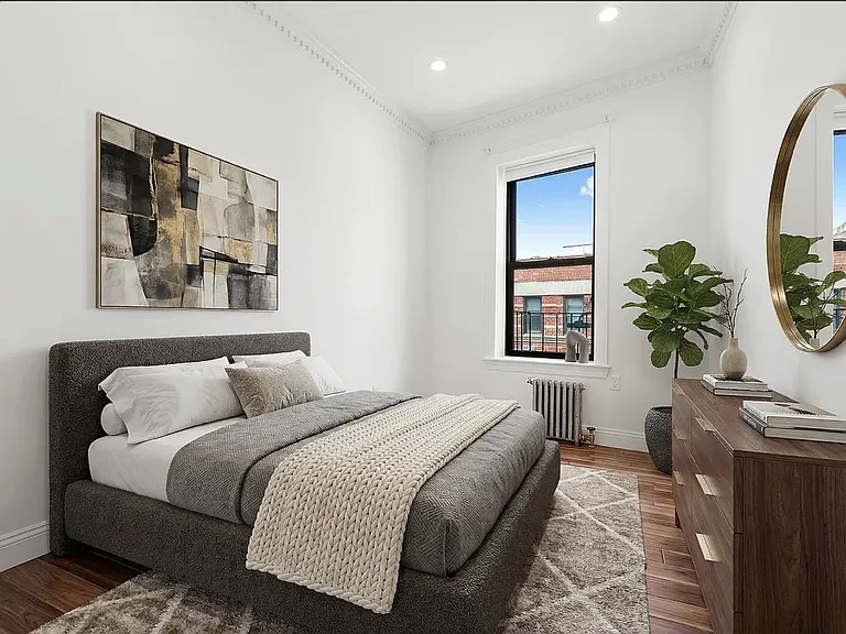 102 Christopher St #4D — Photo 5