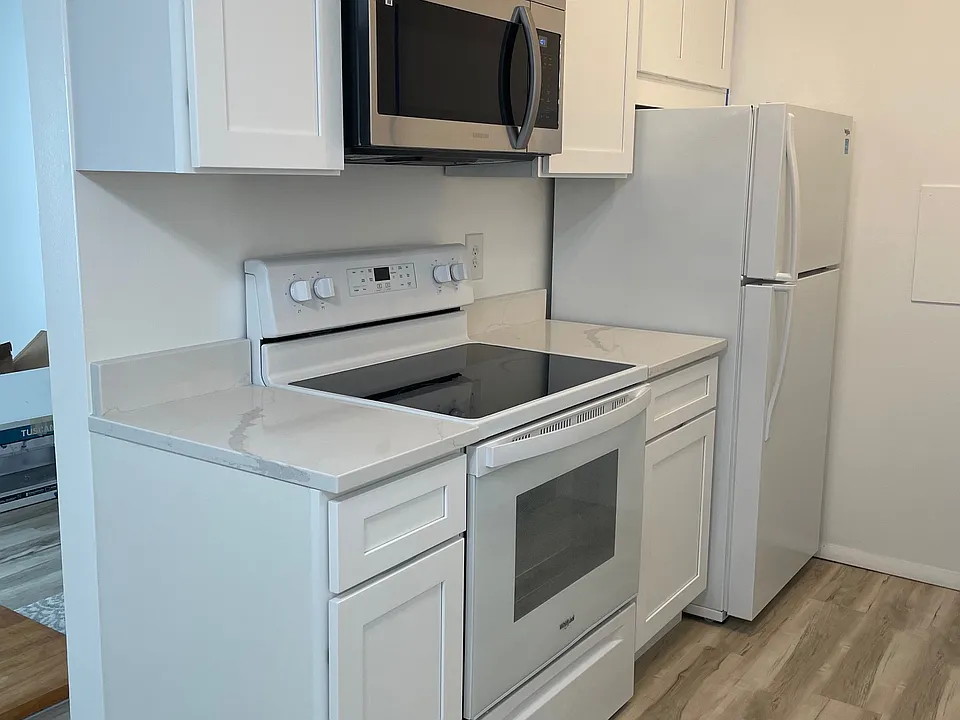 Range, fridge, microwave