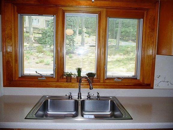 Sparkling Kitchen