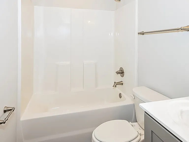 8105 Aiden Rd — Photo 15