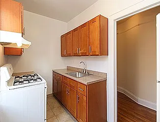 Rented by SW Queens Mezzanine