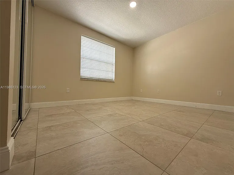 15686 NW 12th Mnr #15686 — Photo 10
