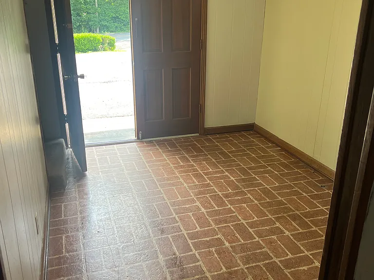 324 Old Dunbar Cave Rd — Photo 21