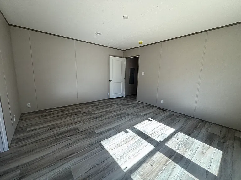 Forest Acres — Photo 28