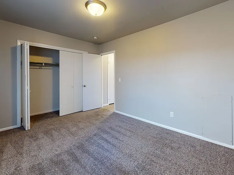 2600 4th St NW — Photo 9