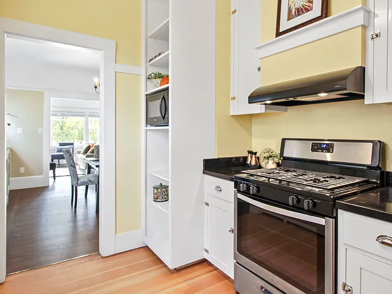 2615 P St #3 — Photo 13