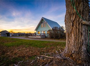 2578 N 14th Rd, Worden, MT 59088