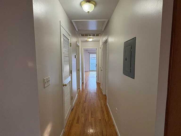 37 Reservoir Ave — Photo 14