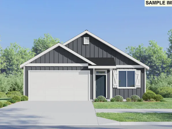 417 NE Hunter Dr, Estacada, OR 97023