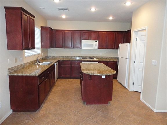 4th image of 1216 Copper Tree Ave