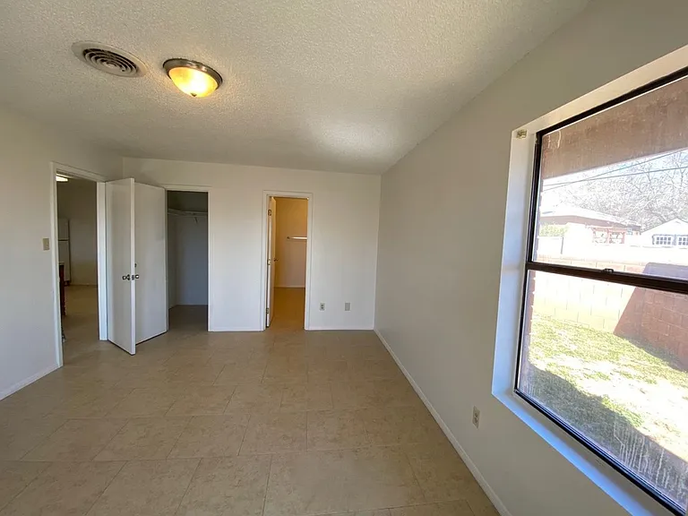 2602 Miguel Pl #A — Photo 12