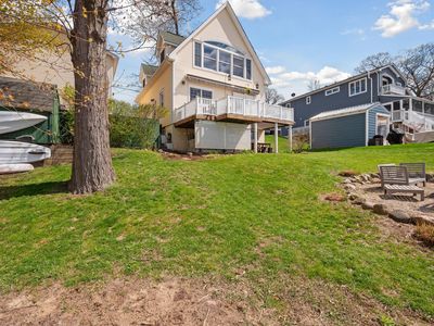 6480 Academy Dr, Brighton, MI, 48116
