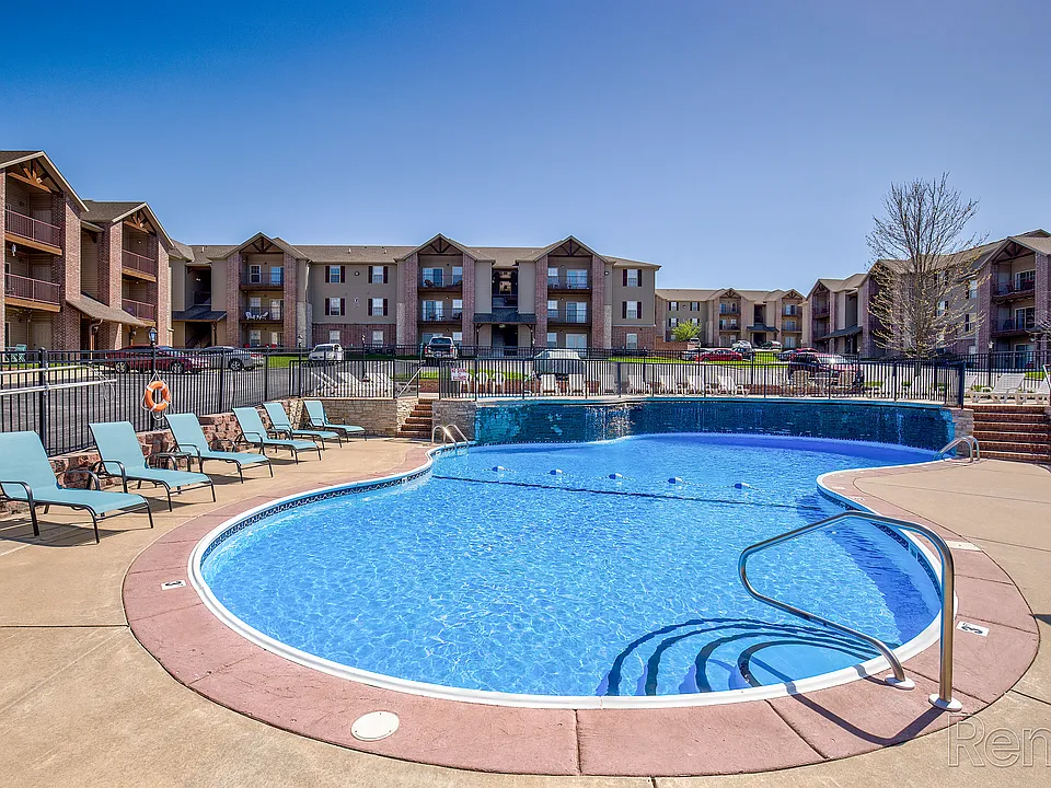 Weaver Creek Apartments