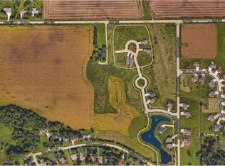 Hemlock Ct #11, Oshkosh, WI 54904