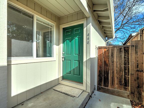 3rd image of 448 Irving Ave