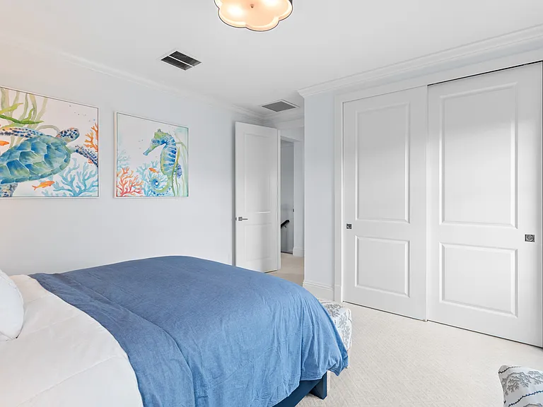 8955 Redonda Dr — Photo 30