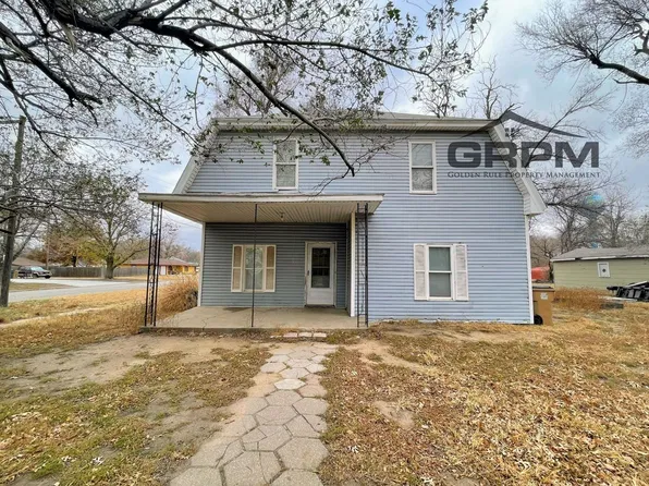 301 N Burr St, Nickerson, KS 67561