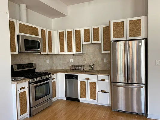 Rented by Dream Space Realty | media 4