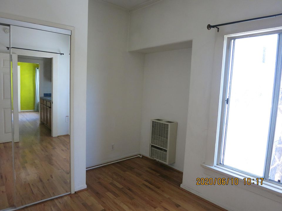 1st image of 20 Rose Ave #3