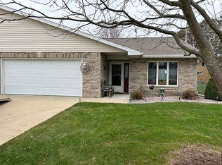 412 3rd Ave NW, Byron, MN 55920