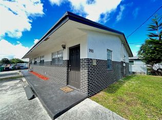 990 Phippen Waiters Rd, Dania, FL 33004