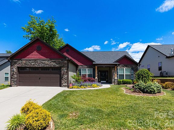 2nd image of 407 Bell Lily Dr