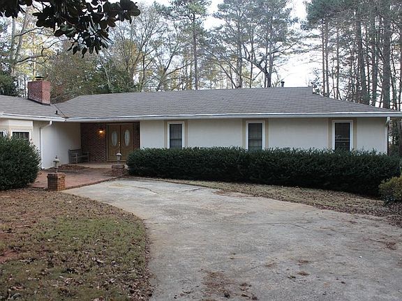5th image of 4428 Blackland Dr