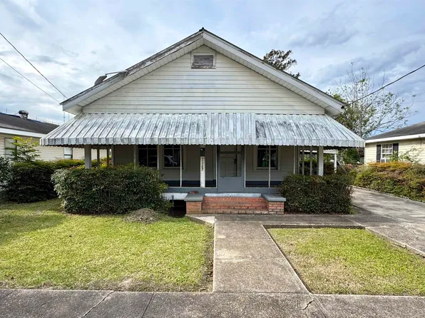 3327 4th St, Berwick, LA 70342