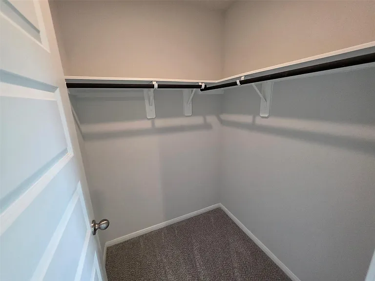 110 Elm Tree Cir — Photo 20
