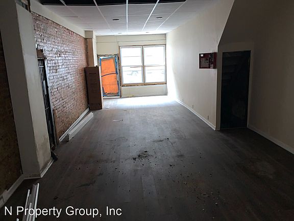 4th image of 2952 Kensington Ave #8589011