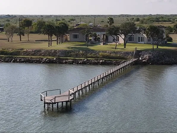 45 Jefferson Ave, Port Lavaca, TX 77979